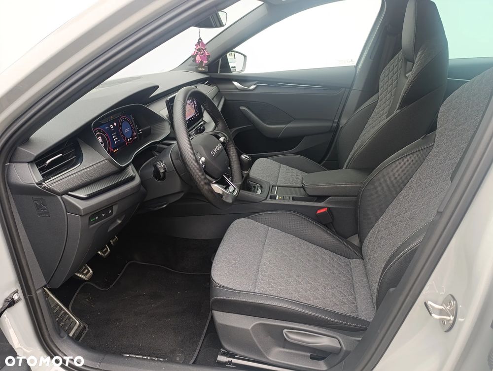 Skoda Octavia 1.5 TSI ACT Sportline - 13