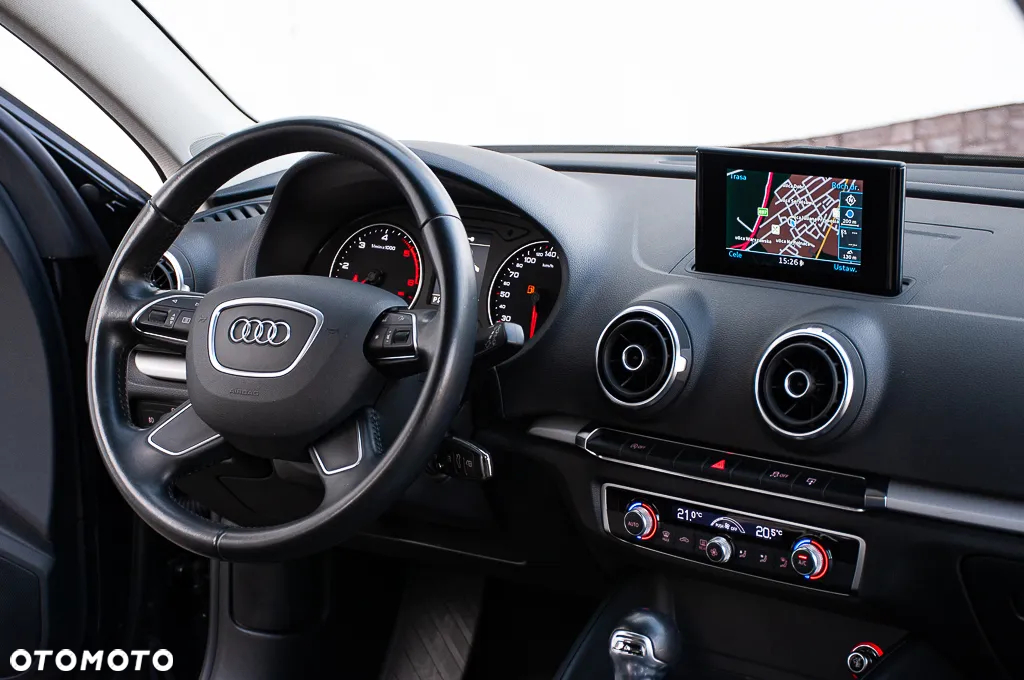 Audi A3 1.6 TDI Sportback (clean diesel) S tronic S line Sportpaket - 27