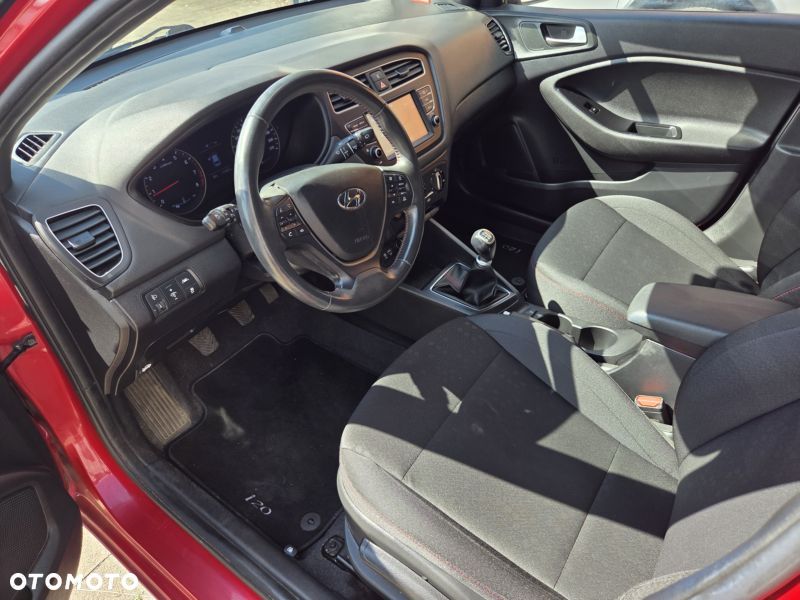 Hyundai i20 blue 1.2 Advantage - 26