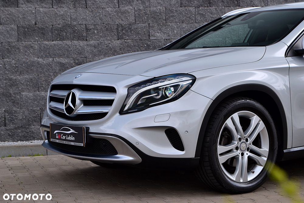 Mercedes-Benz GLA 200 UrbanStyle Edition - 10