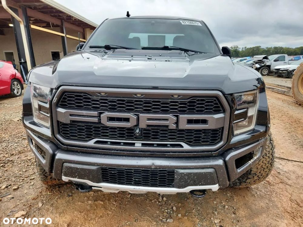 Ford F150 - 6