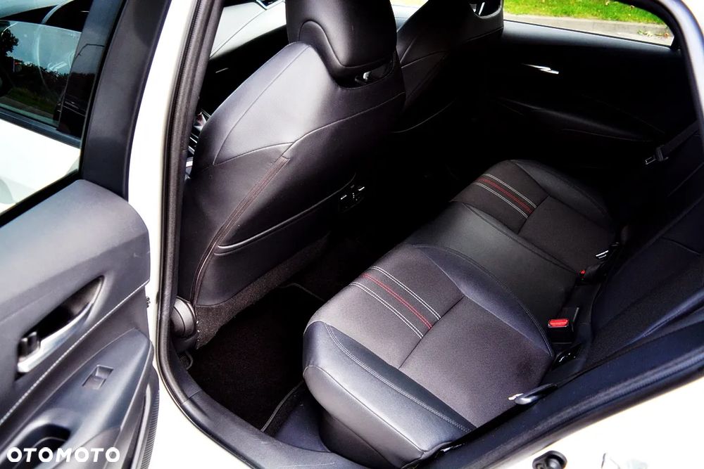 Toyota Corolla 2.0 Hybrid GR Sport - 22