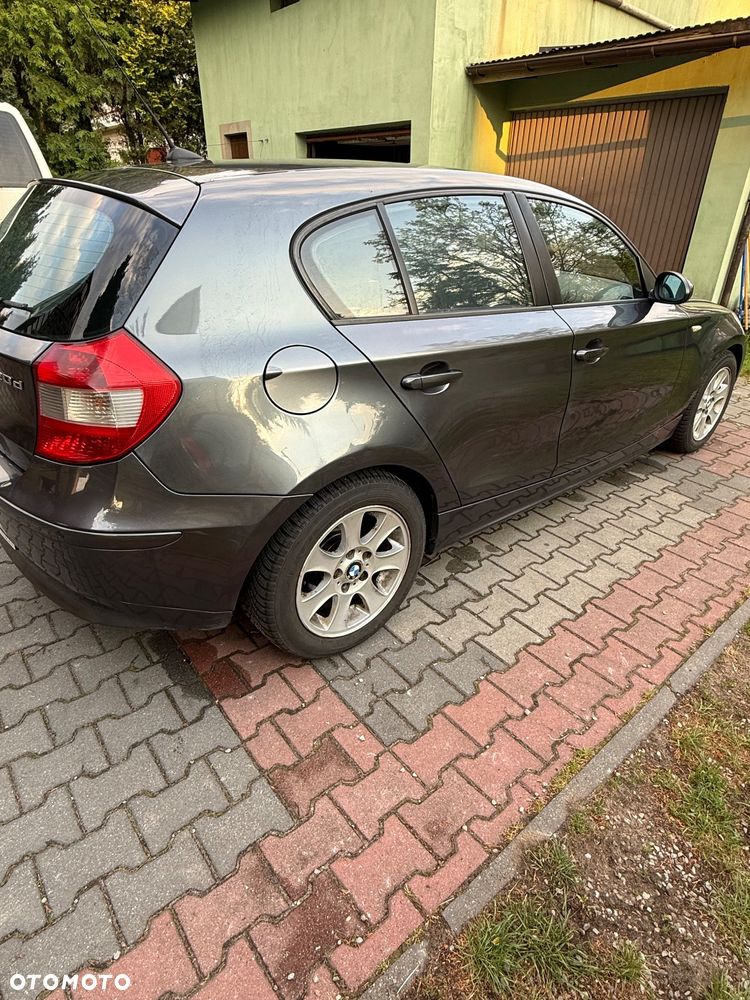 BMW Seria 1 - 2
