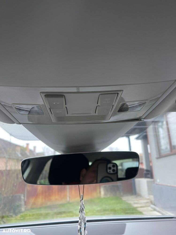 Volkswagen Passat Variant 2.0 TDI Comfortline - 13