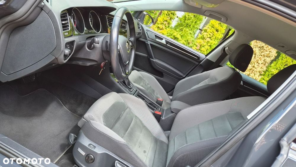 Volkswagen Golf Variant 2.0 TDI SCR DSG Highline - 13