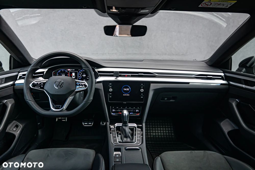 Volkswagen Arteon 2.0 TDI R-Line DSG - 32