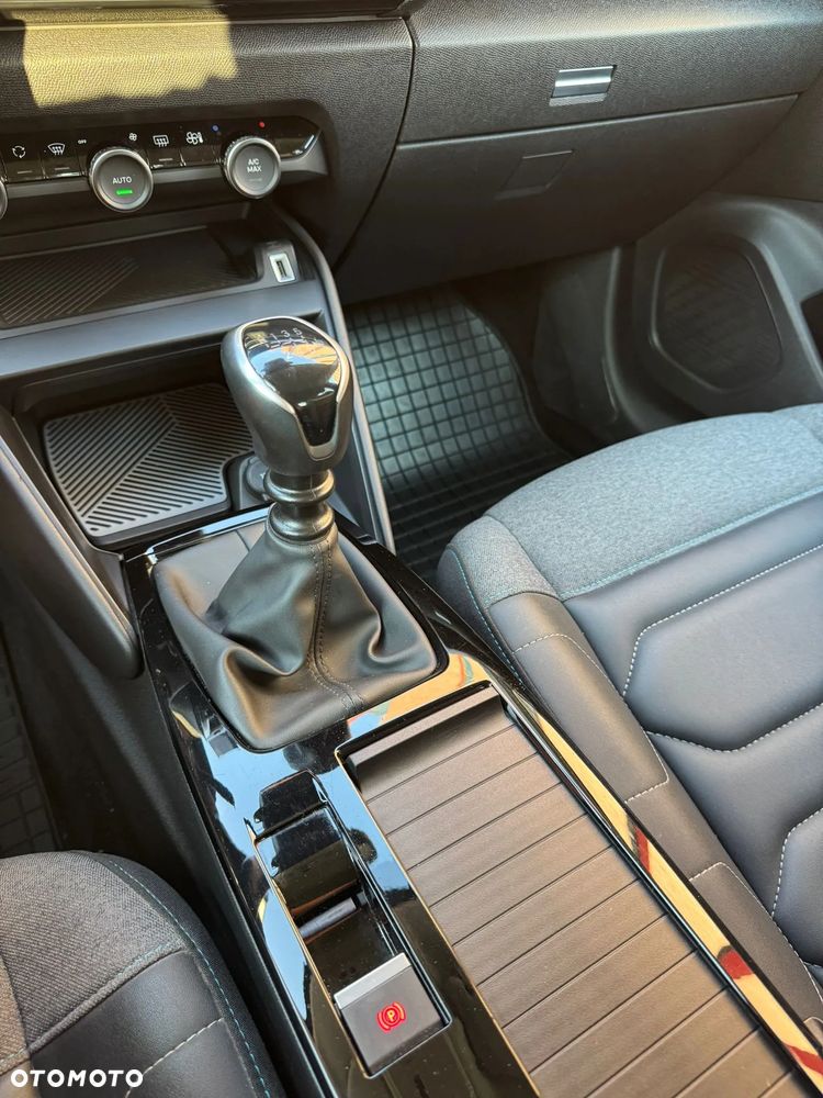 Citroën C4 1.5 BlueHDi Shine S&S - 27