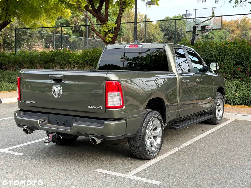 RAM 1500 5.7 Crew Cab Bighorn - 3