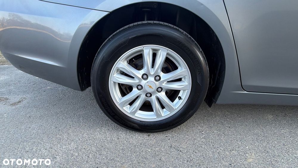 Chevrolet Cruze 1.7 LT - 15