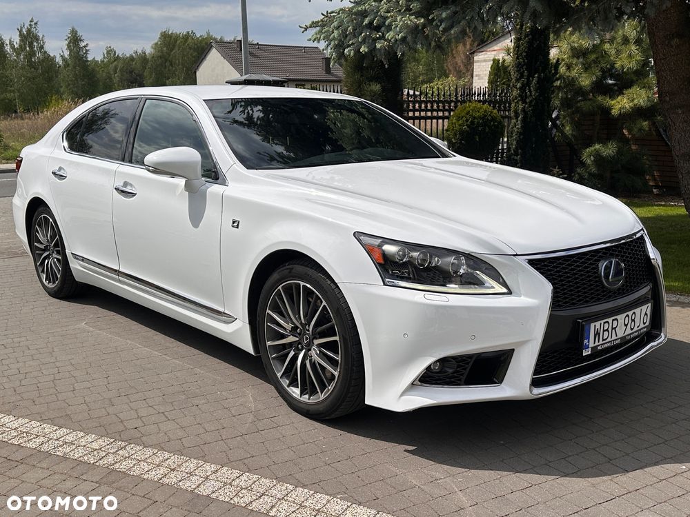 Lexus LS 600h F Sport - 17