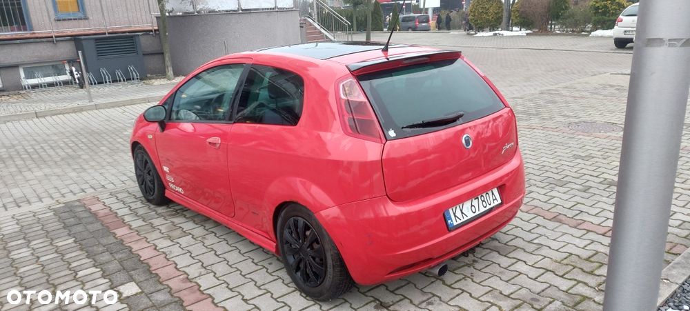 Fiat Grande Punto - 4