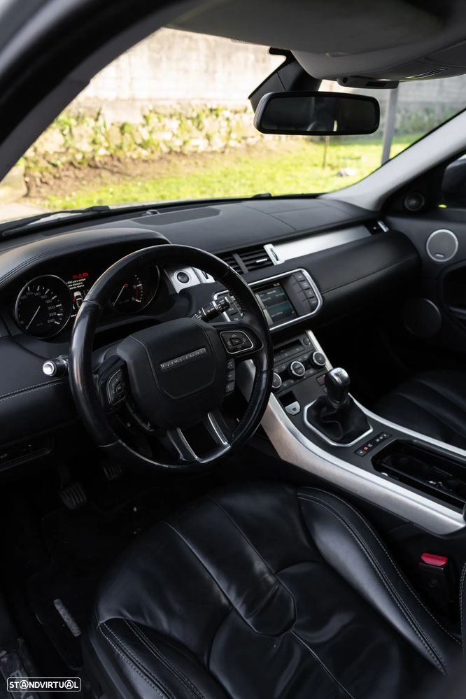 Land Rover Range Rover Evoque - 13