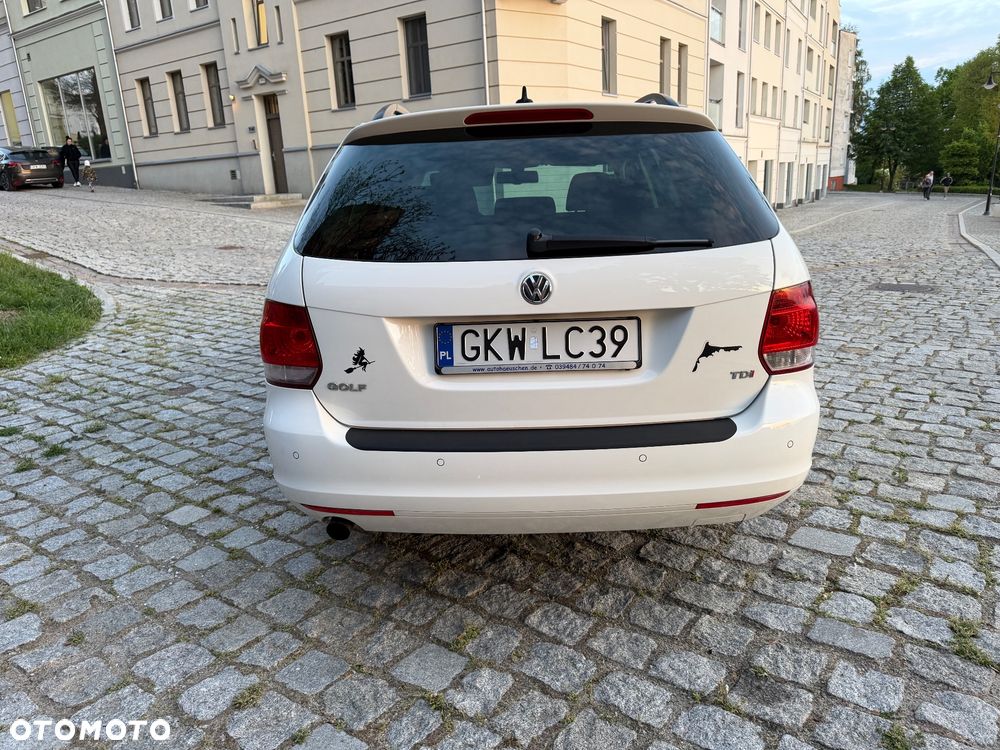Volkswagen Golf 1.6 TDI DPF MATCH - 5