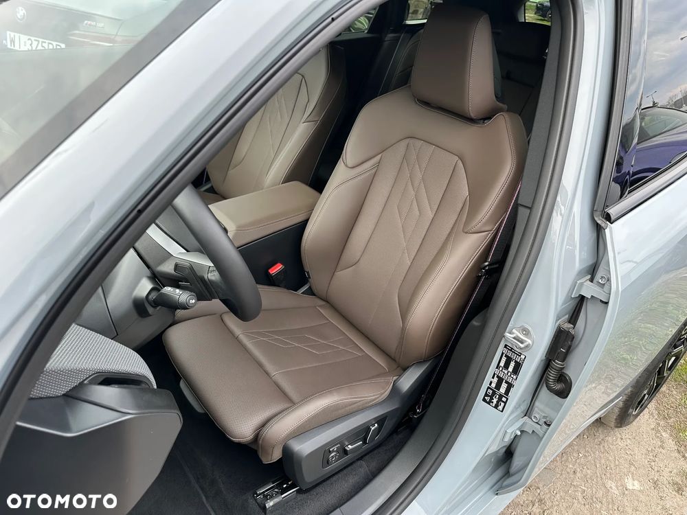 BMW X3 xDrive20d mHEV - 10