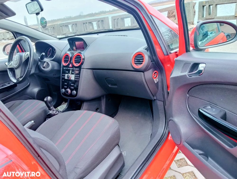 Opel Corsa 1.3 CDTI DPF Innovation 110 Jahre - 6