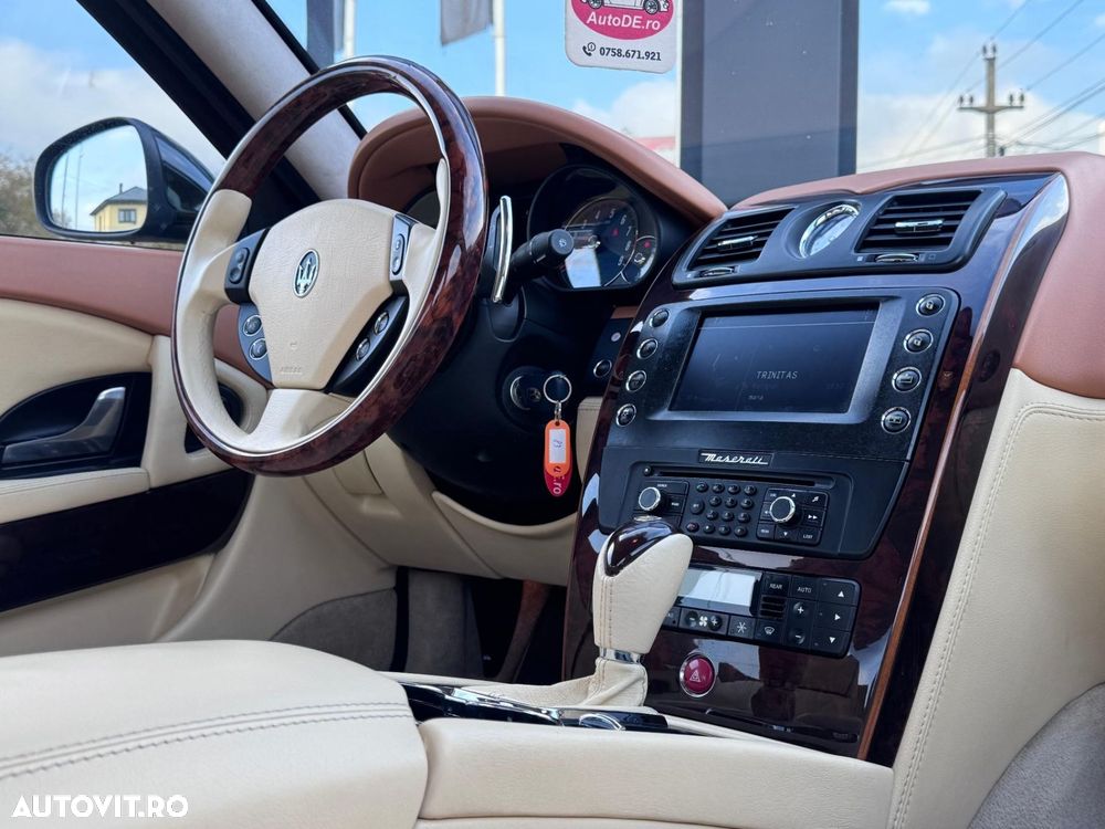 Maserati Quattroporte - 10