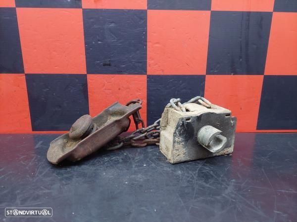 Suporte Pneu Suplente Toyota Hilux Vii Pick-Up (_N1_, _N2_, _N3_) - 1