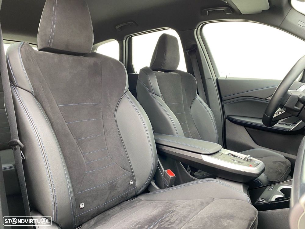 BMW iX1 xDrive30 Pack Desportivo M - 15