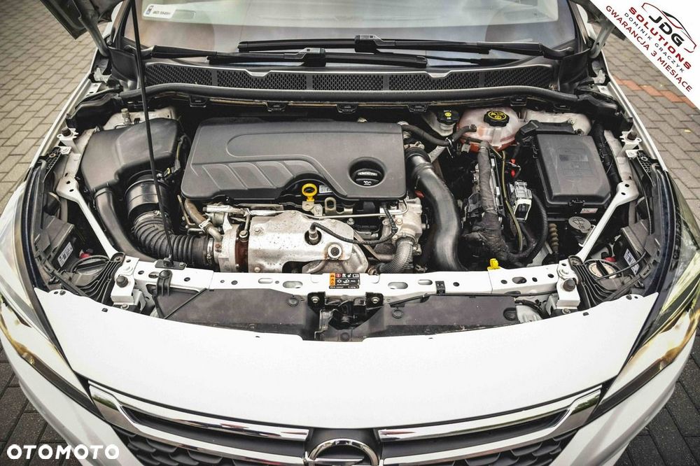 Opel Astra 1.6 D Start/Stop Innovation - 37
