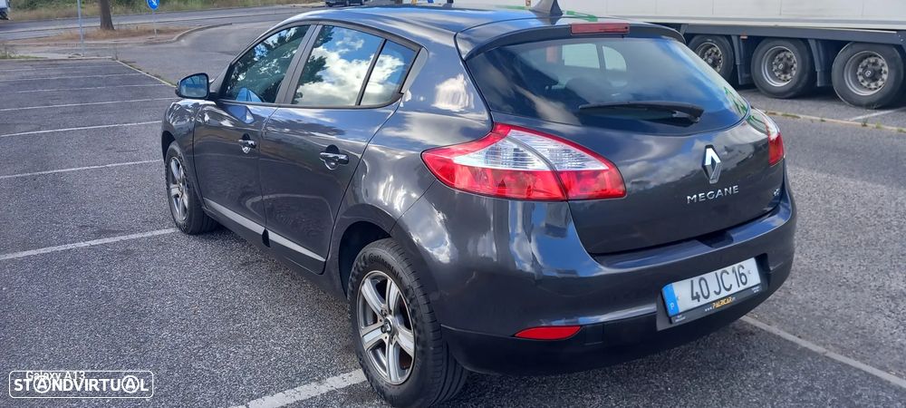 Renault Mégane 1.5 dCi Confort - 7