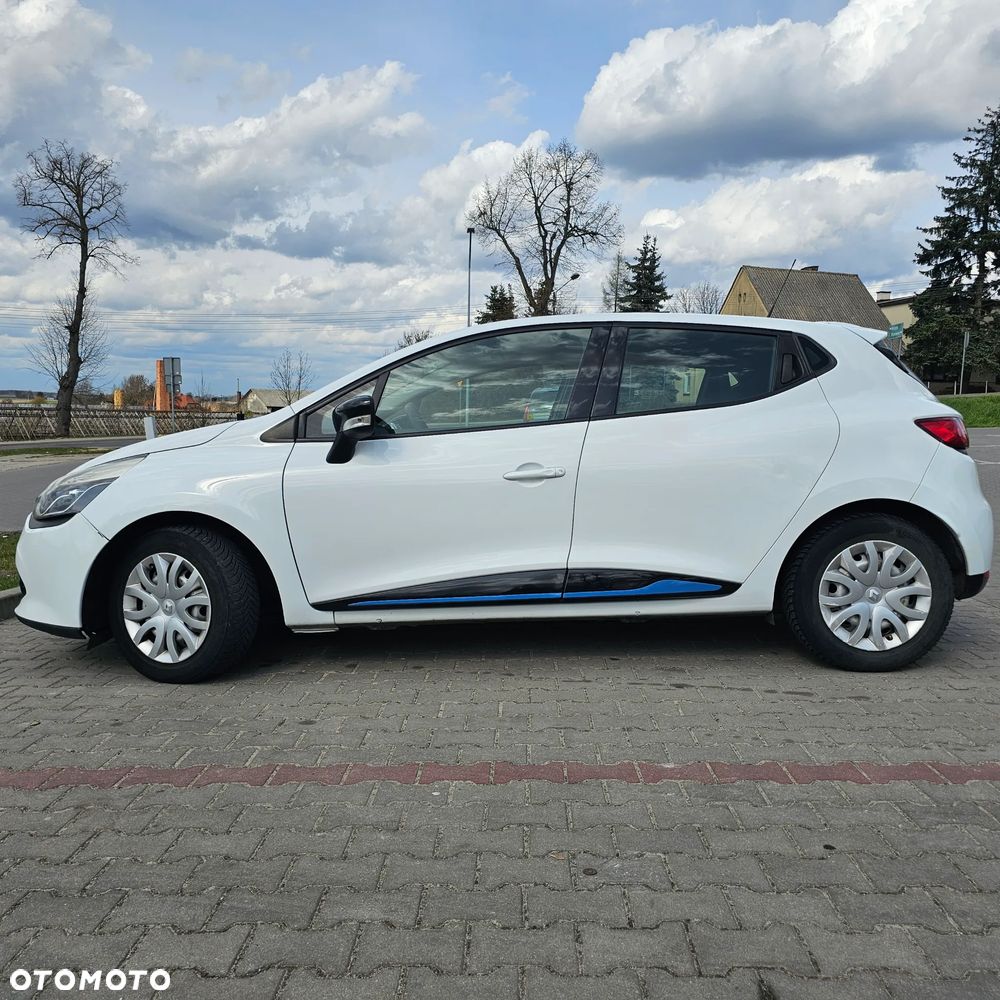 Renault Clio 1.5 dCi Zen - 13