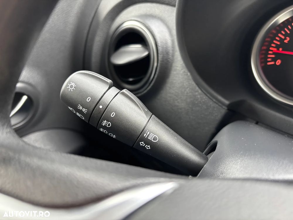 Dacia Lodgy 1.5 Blue dCi Laureate - 18