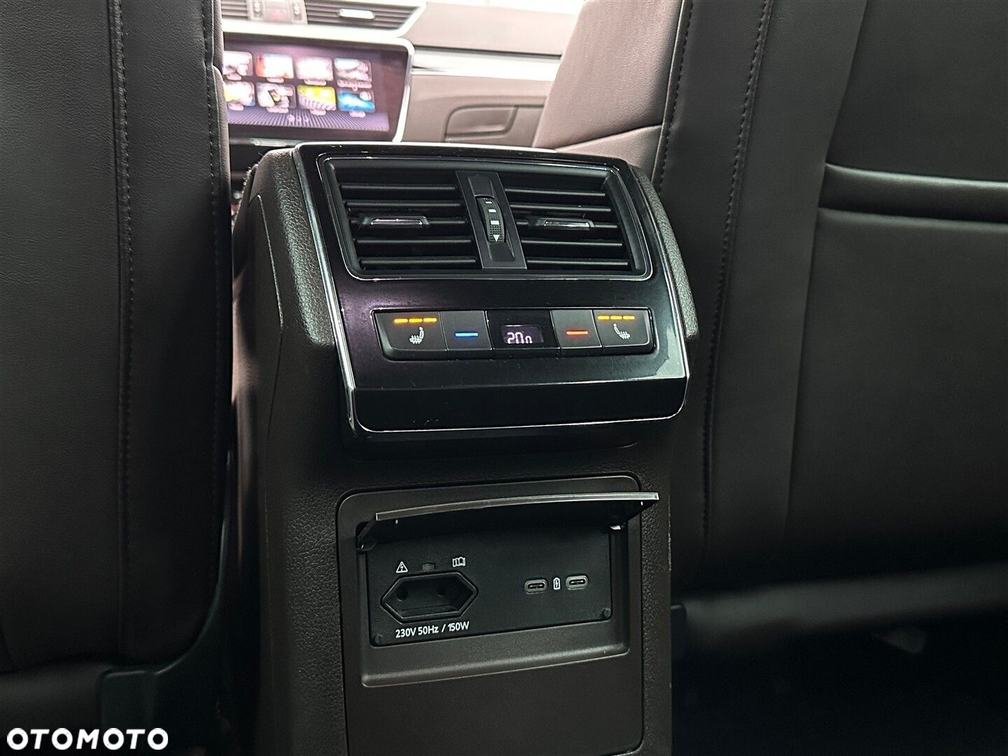 Skoda Superb 2.0 TSI 4x4 L&K DSG - 33
