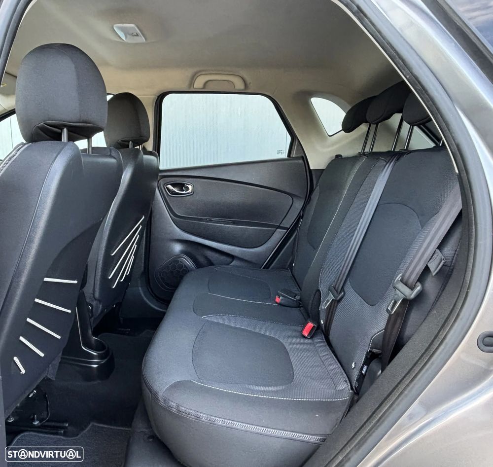 Renault Captur 1.5 dCi Exclusive - 13