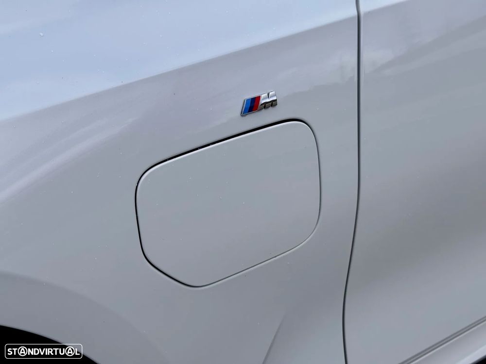BMW 330 e Pack M Auto - 26