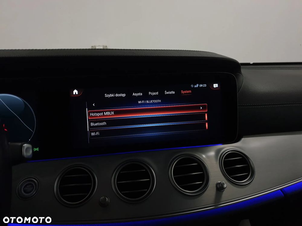 Mercedes-Benz Klasa E 300 de 4Matic 9G-TRONIC AMG Line - 18