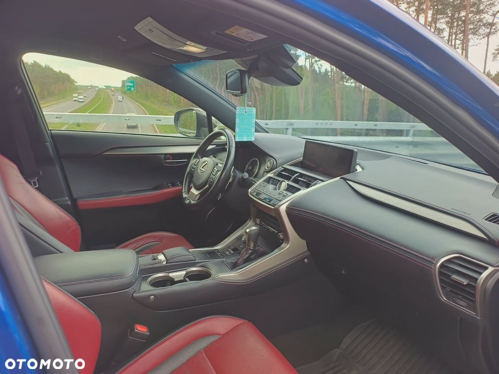 Lexus NX 300 F Sport AWD - 12