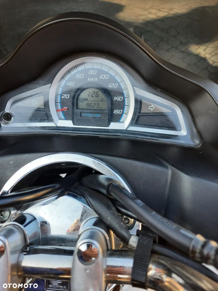 Honda PCX - 5