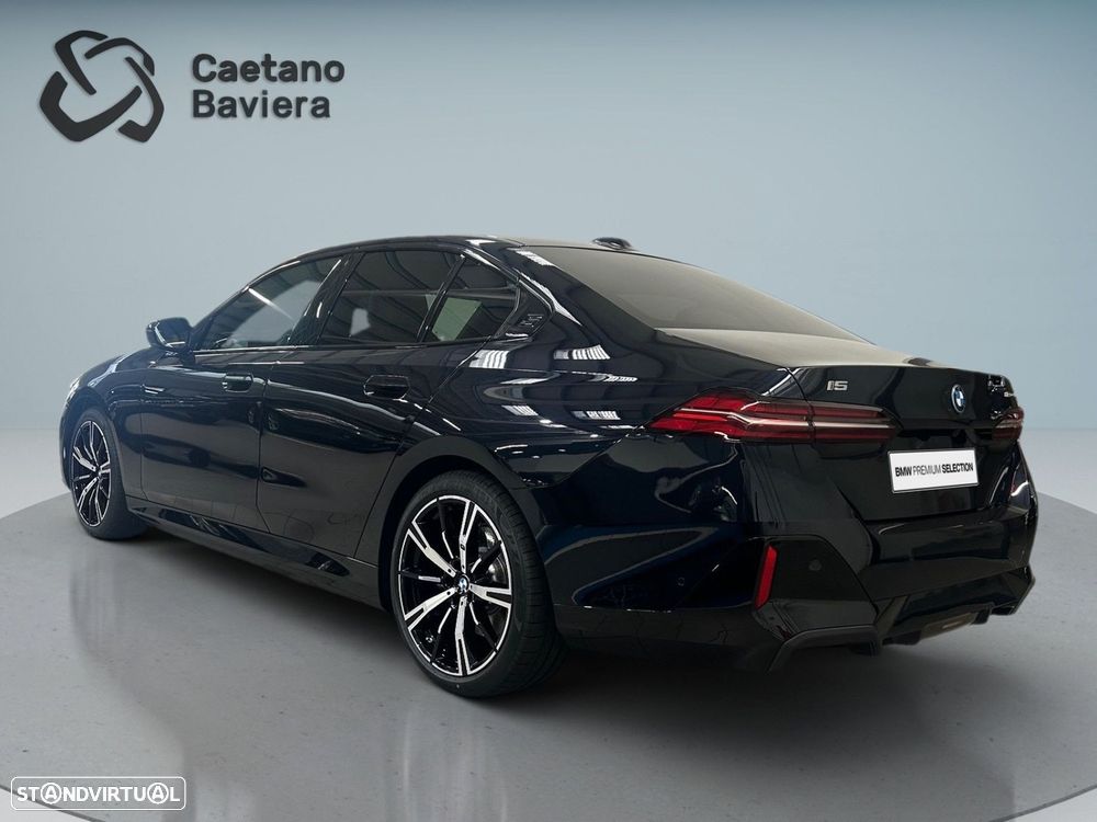 BMW i5 eDrive40 Pack Desportivo M - 5