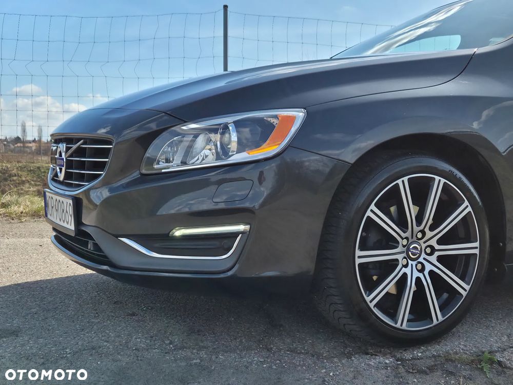 Volvo S60 T5 Drive-E Summum - 8