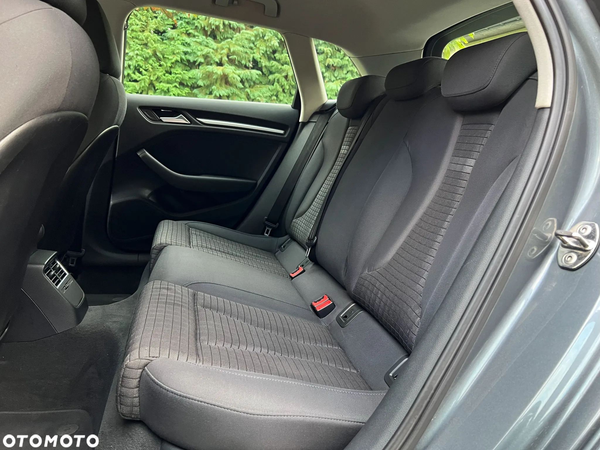 Audi A3 Sportback 1.6 TDI S tronic sport - 22