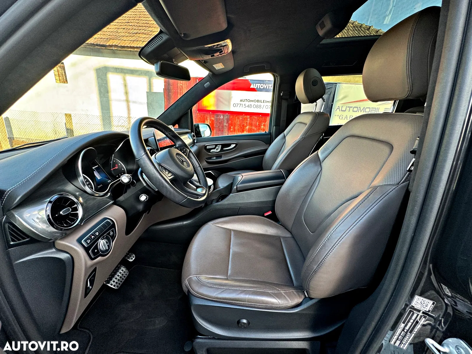 Mercedes-Benz V 300 d lang 4Matic 9G-TRONIC Exclusive Edition - 5