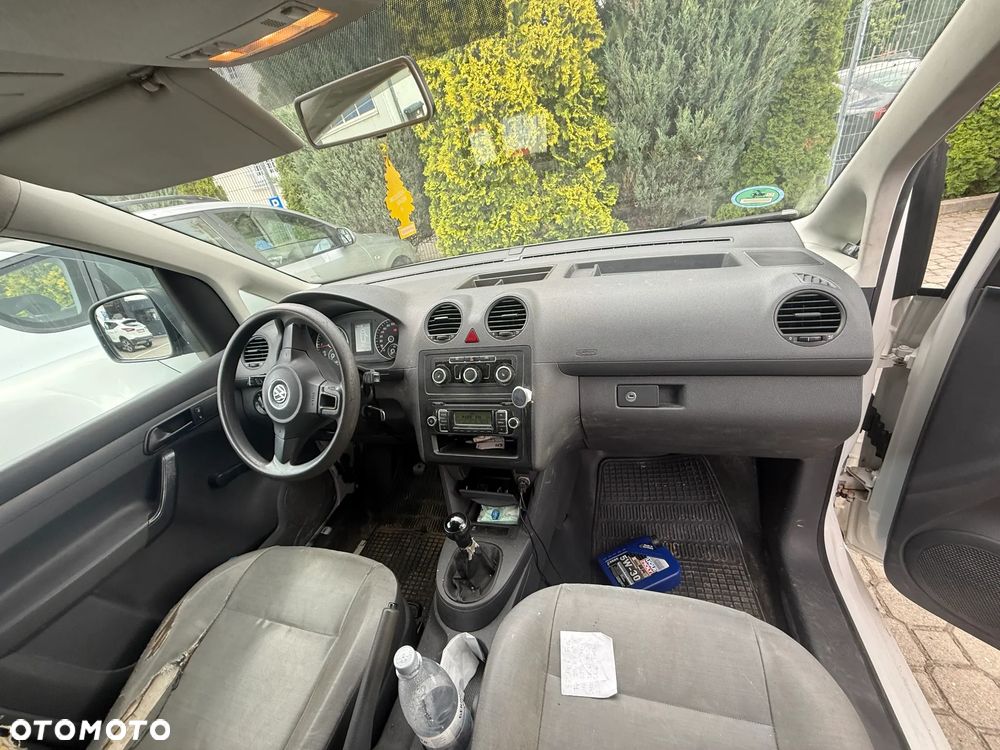 Volkswagen Caddy Comfortline BMT - 11