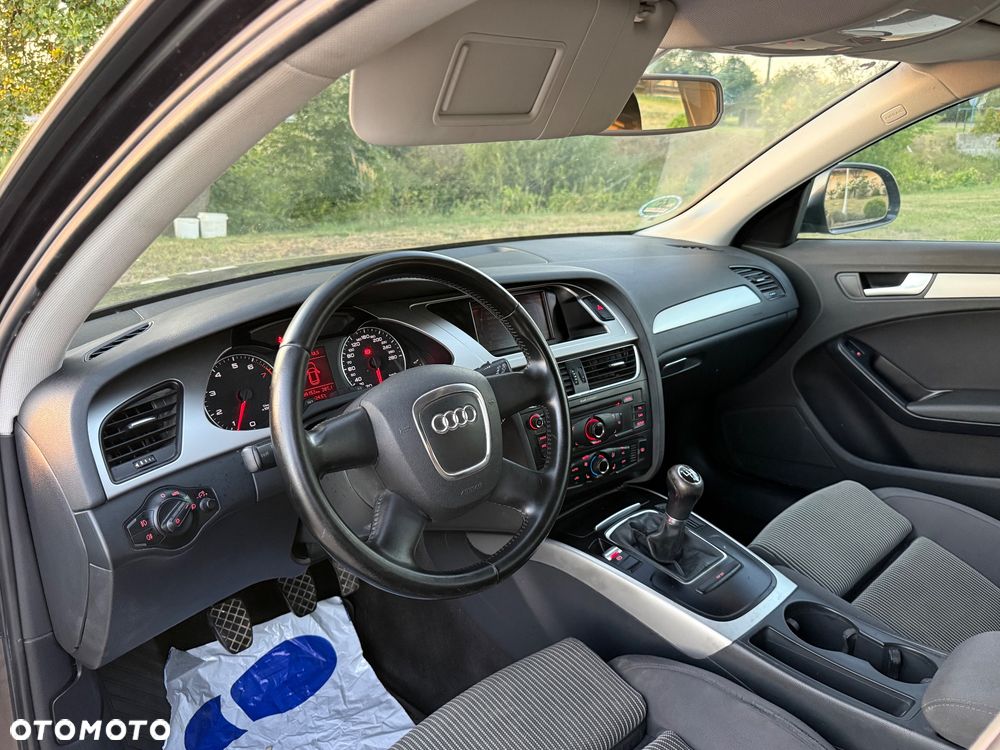 Audi A4 Avant 1.8 TFSI Attraction - 10