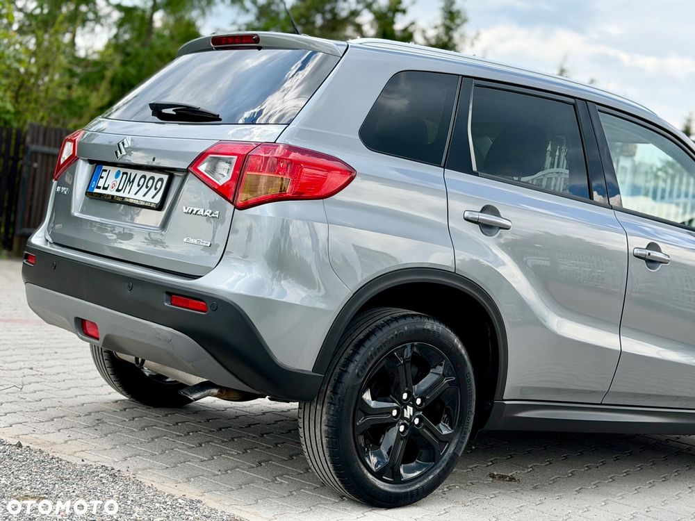 Suzuki Vitara 1.4 Boosterjet Premium 4WD - 36