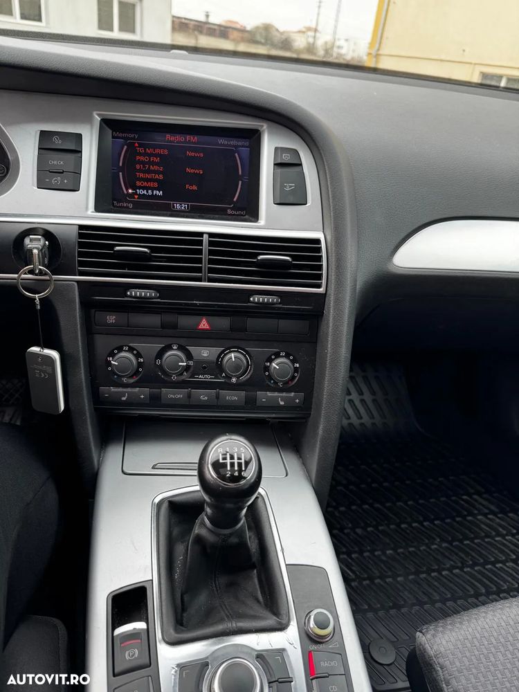 Audi A6 2.0 TFSI Avant - 14
