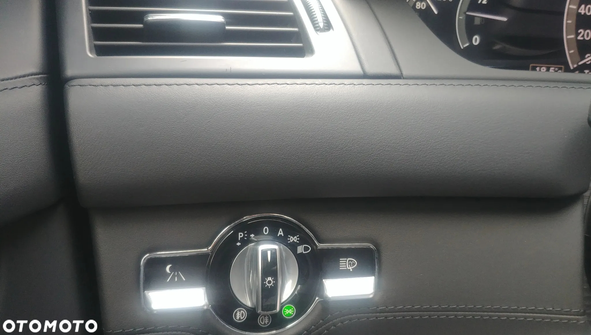 Mercedes-Benz CL 500 7G-TRONIC - 27