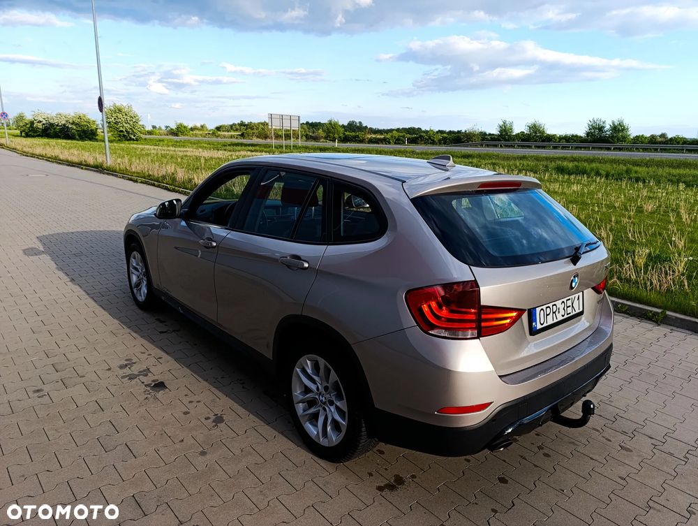BMW X1 sDrive18d Sport Line - 23
