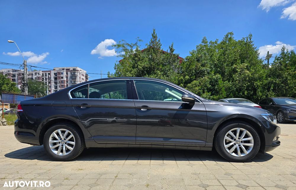 Volkswagen Passat 1.5 TSI ACT DSG Comfortline - 27