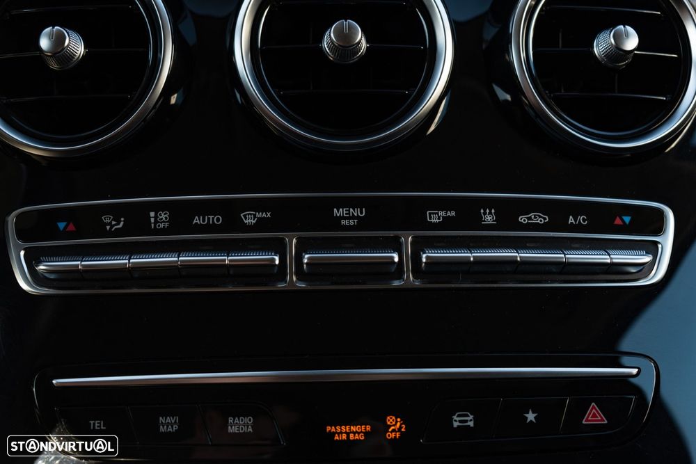 Mercedes-Benz GLC 300 - 26