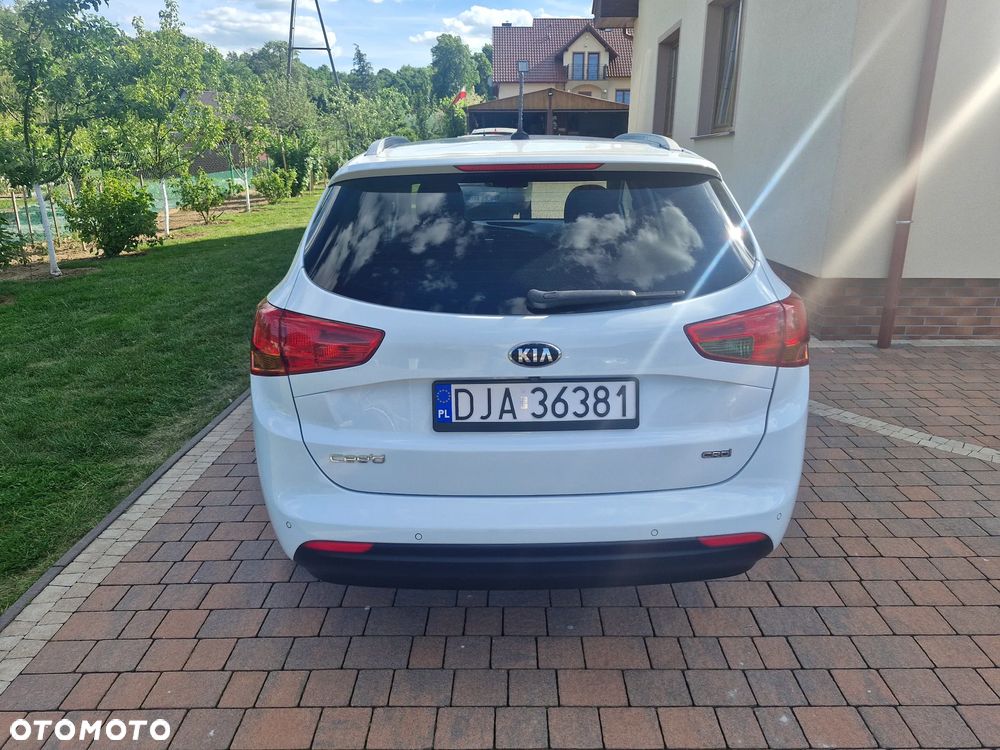 Kia Ceed 1.6 CRDi S - 6