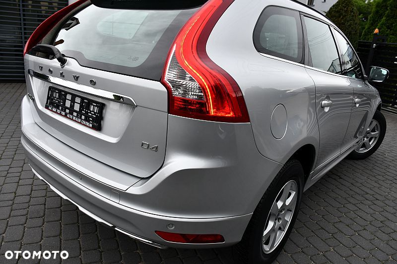 Volvo XC 60 D4 Geartronic Momentum - 31