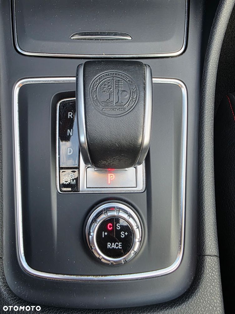 Mercedes-Benz Klasa A AMG 45 4Matic AMG Speedshift 7G-DCT - 17