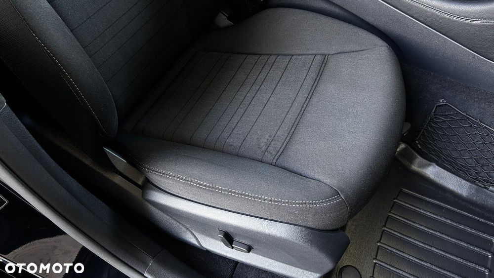 Mercedes-Benz GLC 250 4-Matic - 23