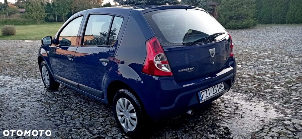 Dacia Sandero 1.4 MPI Laureate - 4