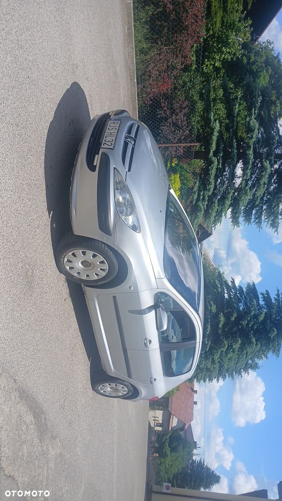 Peugeot 307 - 1